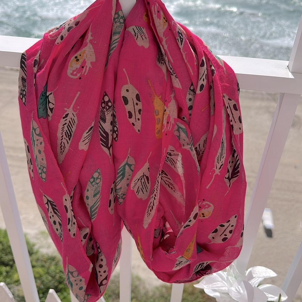Vibrant bohemian scarf lightweight Pink Feather Print eternal Scarf - Picture 3 of 6